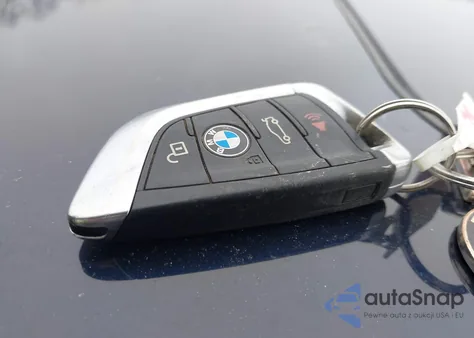 2016 BMW X5 xDrive35I z USA, uszkodzony, nr VIN 5UXKR0C54G0S87308